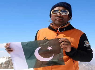 pakistani climber dies in k2 avalanche pakistani climber dies in k2 avalanche