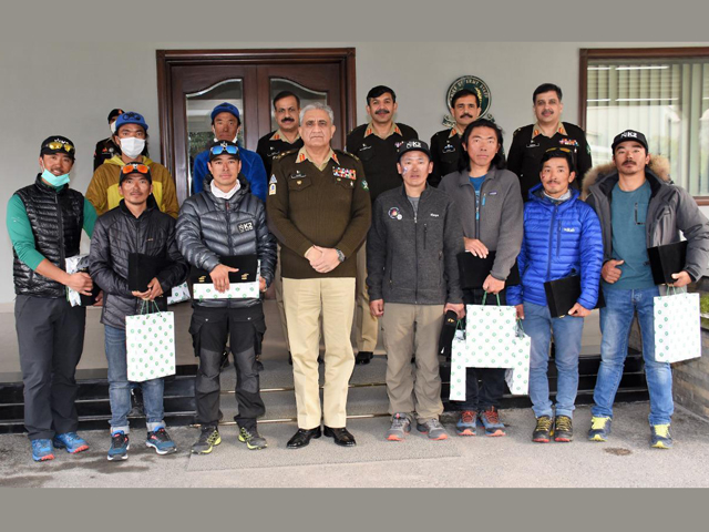 a group of mountaineers who were part of international winter k2 expedition visited ghq in rawalpindi and called on general qamar on friday photo ispr