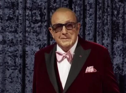 what was clive davis net worth music mogul behind whitney houston alicia keys and more dies at 94