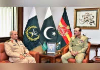 commander royal saudi land forces lieutenant general fahad bin saud al johani in meeting with field marshal asim munir at ghq on december 3 photo ispr