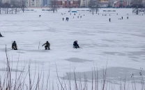 over 1 000 kyiv apartment blocks still without heating