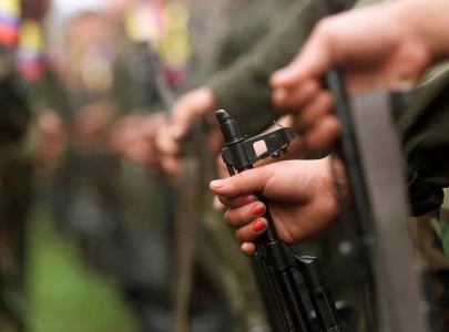 clashes in colombia between guerrilla groups leave 27 dead sources say