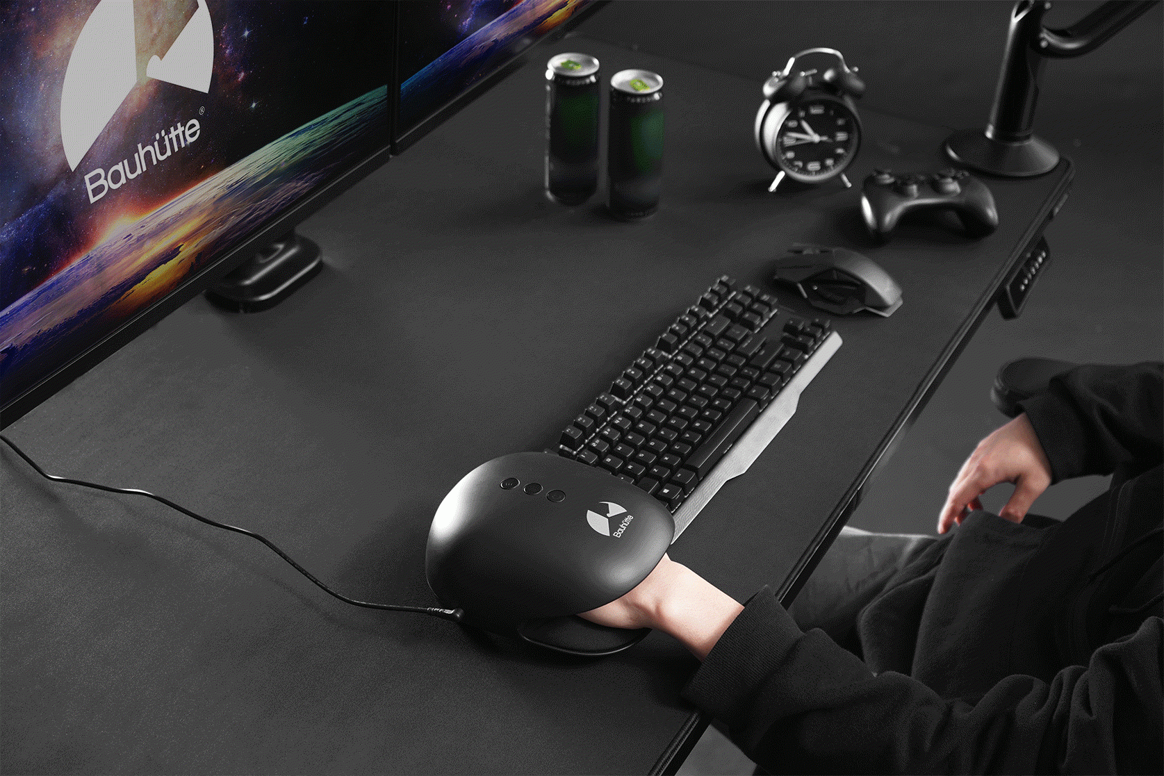 Japanese company creates hand massager for gamers