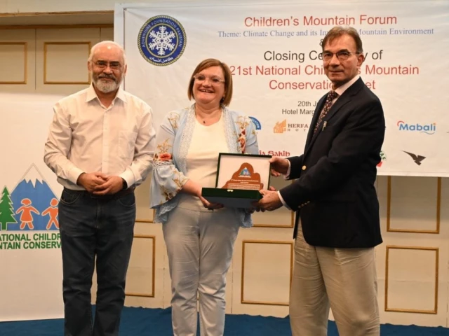 the 21st national children s mountain conservation meet photo app