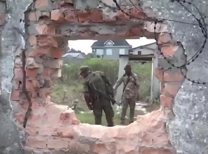 dr congo jailbreak leaves 129 inmates dead