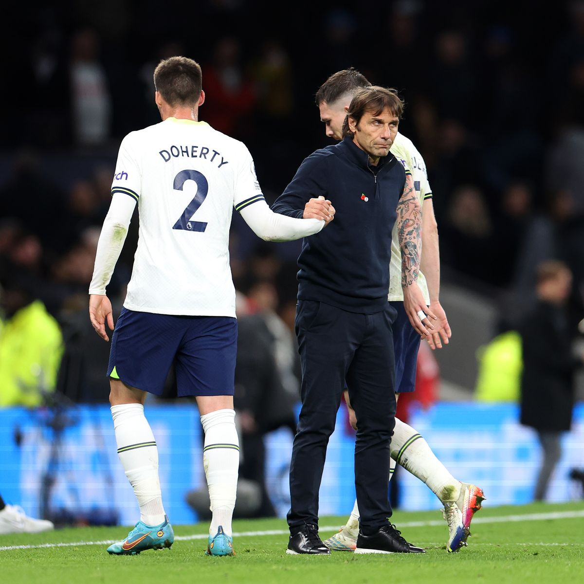 Spurs should hold onto Conte 'as long as possible' – Doherty