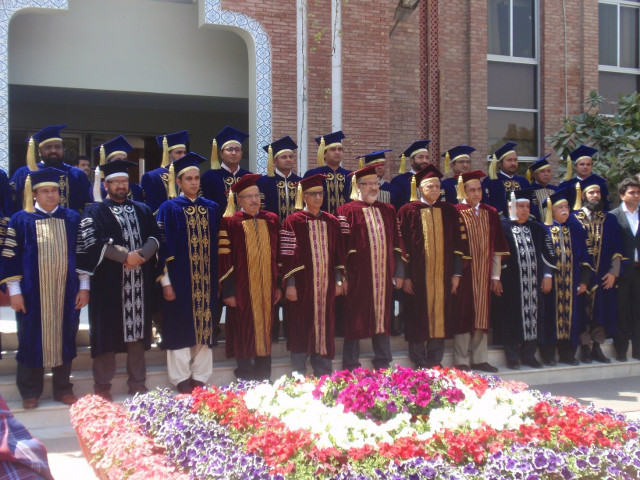 the institute 039 s fourth convocation ceremony was attended by the education minister and hec chairperson as chief guests photo express the institute 039 s fourth convocation ceremony was attended by the education minister and hec chairperson as chief guests photo express