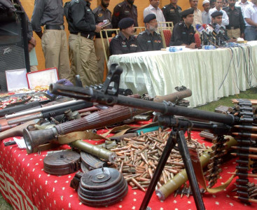 cops robbed of ammunition and weapons