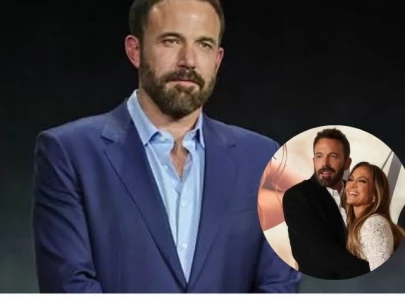 ben affleck sets the record straight about ex wife jennifer lopez at the accountant 2 premiere