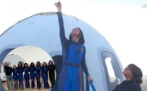 blue origin s all female spaceflight returns katy perry sings in space crew kisses ground