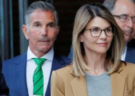 lori loughlin and mossimo giannulli separate after nearly three decades of marriage lori loughlin and mossimo giannulli separate after nearly three decades of marriage