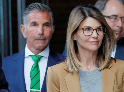 lori loughlin and mossimo giannulli separate after nearly three decades of marriage