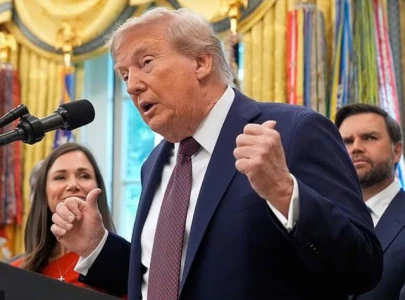 trump dismisses viral death rumors during oval office announcement and the internet isn t thrilled trump dismisses viral death rumors during oval office announcement and the internet isn t thrilled