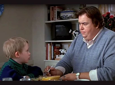 macaulay culkin reveals john candy saw early signs of father s abuse macaulay culkin reveals john candy saw early signs of father s abuse