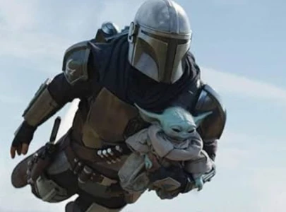 the mandalorian and grogu trailer unveils pedro pascal and baby yoda s return