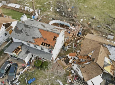 at least 34 dead as tornadoes tear through southern us at least 34 dead as tornadoes tear through southern us