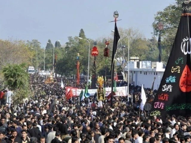 central ashura procession begins in karachi under heavy security