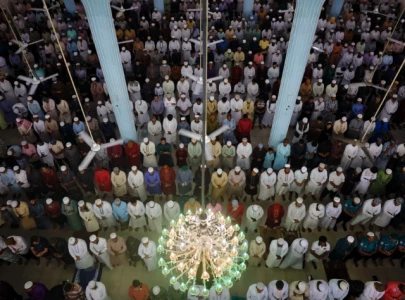 in pictures muslims around the world celebrate eidul azha 2025