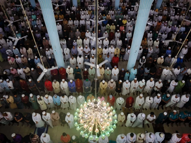 muslims offer prayers at the baitul mukarram national mosque on the occasion of eid al adha in dhaka bangladesh june 7 2025 reuters muslims offer prayers at the baitul mukarram national mosque on the occasion of eid al adha in dhaka bangladesh june 7 2025 reuters