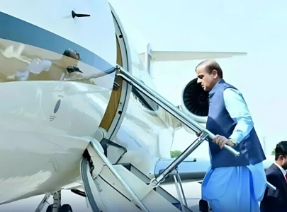 pm honours injured soldiers during quetta visit pm honours injured soldiers during quetta visit