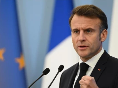 french president rejects trump s plan to deport gazans