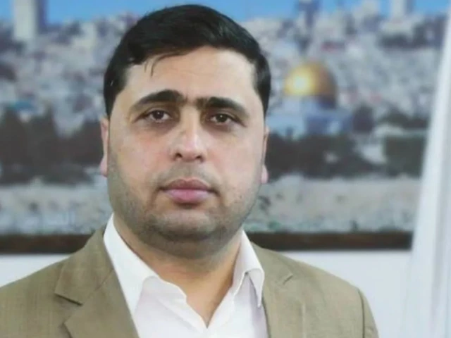 abdul latif al qanou a spokesman with the palestinian resistance movement hamas abdul latif al qanou a spokesman with the palestinian resistance movement hamas