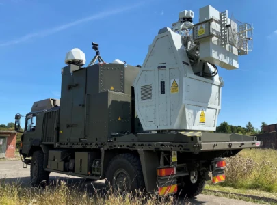new radio frequency directed energy weapon developed by british army to destroy drones new radio frequency directed energy weapon developed by british army to destroy drones