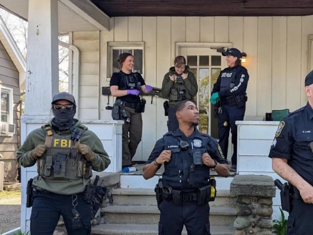 fbi agents and police outside a home in michigan photo via instagram fbi agents and police outside a home in michigan photo via instagram