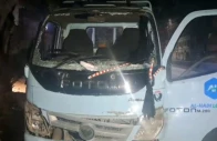 residents storm k electric office in karachi s ramswami area over prolonged power outage