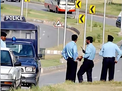 islamabad s red zone entry exit points closed until further notice