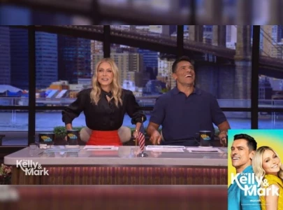 kelly ripa reveals why husband mark consuelos was hesitant to co host live kelly ripa reveals why husband mark consuelos was hesitant to co host live
