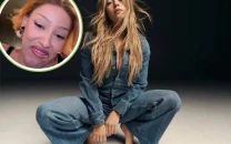 watch doja cat roasts sydney sweeney s controversial american eagle ad campaign watch doja cat roasts sydney sweeney s controversial american eagle ad campaign