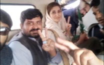 shah mehmood qureshi s daughter pti workers arrested in multan shah mehmood qureshi s daughter pti workers arrested in multan