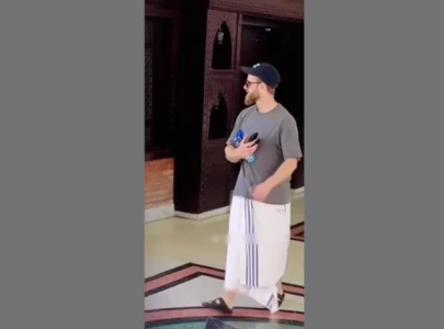 was kane williamson wearing a dhoti attire in karachi sparks online debate