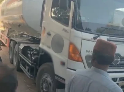 four year old boy killed by tanker in karachi four year old boy killed by tanker in karachi
