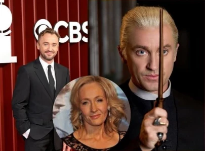 tom felton criticized for downplaying j k rowling s controversial remarks amid broadway debut
