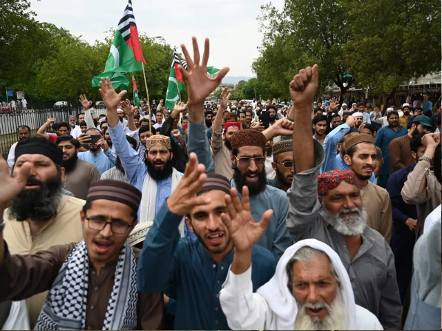 the latest rift in the decades old feud between india and pakistan started on april 22 when islamist militants massacred 26 people in pahalgam a well known tourist destination in the indian administered region of kashmir aamir qureshi afp via getty images the latest rift in the decades old feud between india and pakistan started on april 22 when islamist militants massacred 26 people in pahalgam a well known tourist destination in the indian administered region of kashmir aamir qureshi afp via getty images