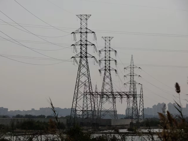 a power transmission tower is seen a day after a country wide power breakdown in karachi pakistan january 24 2023 photo reuters a power transmission tower is seen a day after a country wide power breakdown in karachi pakistan january 24 2023 photo reuters