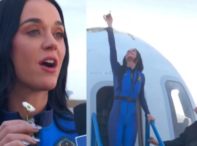 katy perry s blue origin flight sparks faked launch conspiracy theories