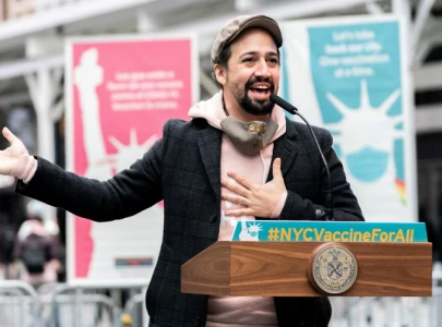 american idol taps lin manuel miranda for special disney night mentorship american idol taps lin manuel miranda for special disney night mentorship