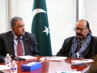 chairman of the parliamentary committee on kashmir rana muhammad qasim noon r held an interactive session with media representatives during his official visit to the us ambassador of pakistan to us rizwan saeed sheikh l was also present on the occasion on september 28 photo x