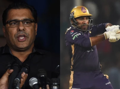 waqar slams sarfaraz ahmed s batting approach against qalandars