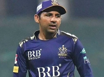 gladiators captaincy conundrum sarfaraz ahmed s fate hangs in the balance