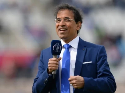 harsha bhogle questions australia s approach as aamer jamal defies odds