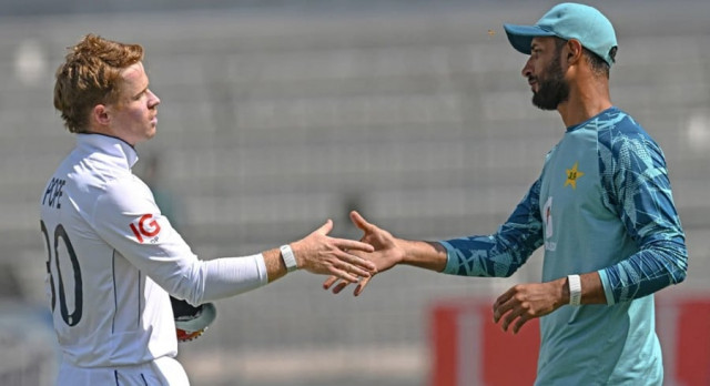 former pakistan coach expresses concerns over player promotion after england defeat