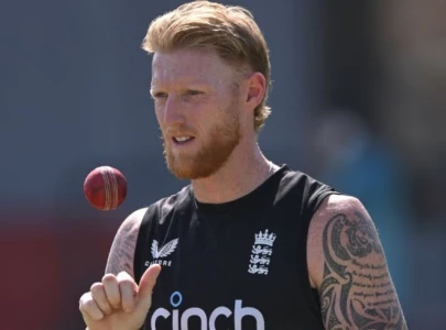england reveals playing xi for third test against pakistan