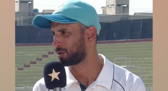 shan masood celebrates pakistan s historic series win against england