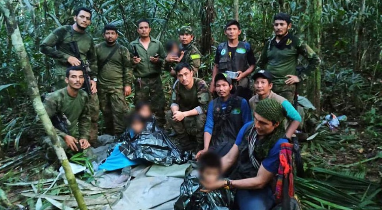 colombian military soldiers pose for a photo after the rescue of child survivors from a cessna 206 plane that crashed on may 1 in the jungles of caqueta in limits between caqueta and guaviare in this handout photo released june 9 2023 photo reuters