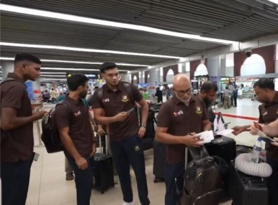 bangladesh cricket team arrives in pakistan for test series