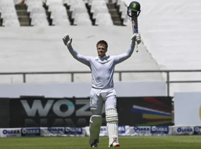 rickelton s 259 powers south africa to 615 pakistan struggle at 64 3 on day 2